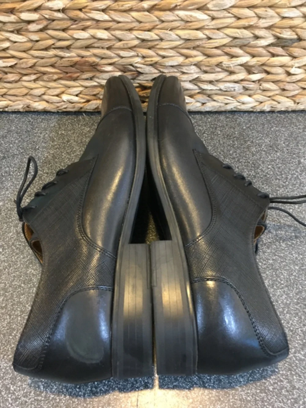 Florsheim Black Leather Cap-Toe Derby Shoes